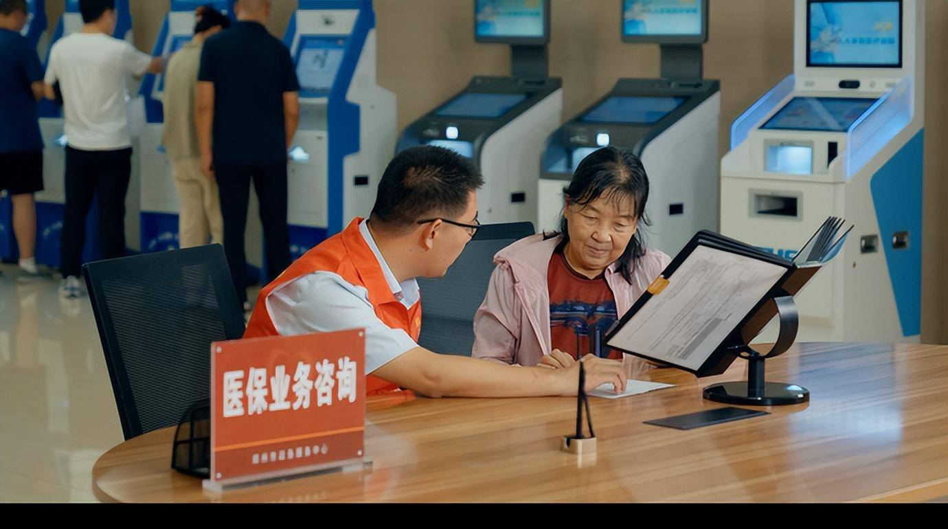 曲靖最新24小时套医保卡电话方法分析(最方便真实的曲靖医保卡客服电话96多个方法)